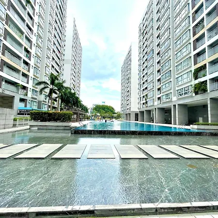 Secc Luxury 2-Br Apartment, Scenic Valley, Saigon Exhibition And Convention Center, Fv Hospital, Phu My Hung District 7